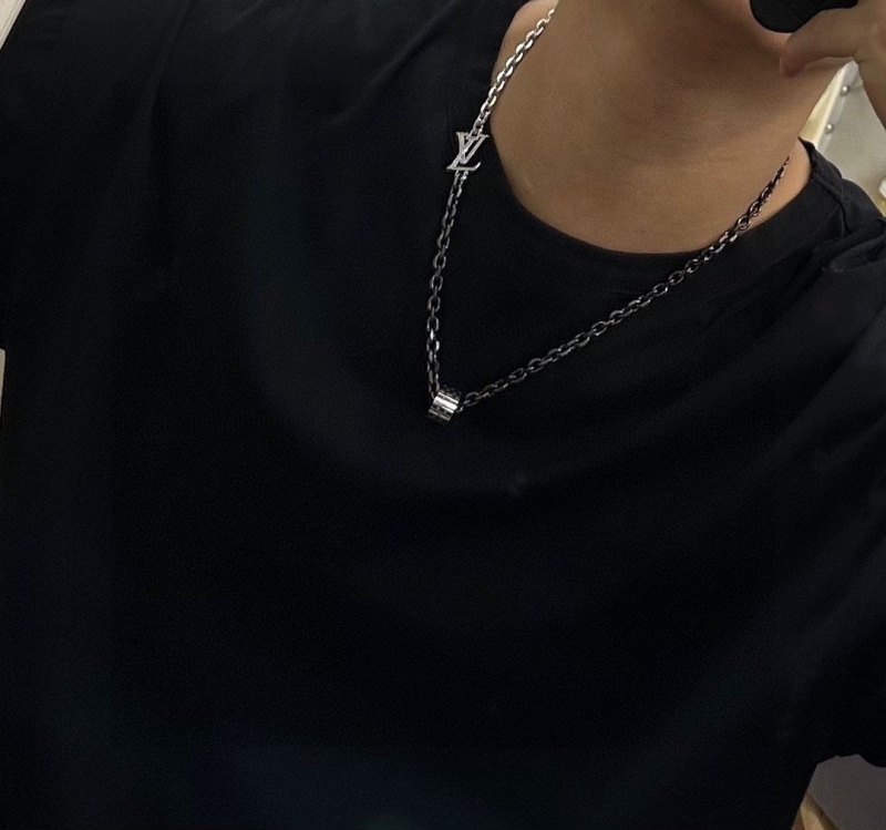 LV Necklaces